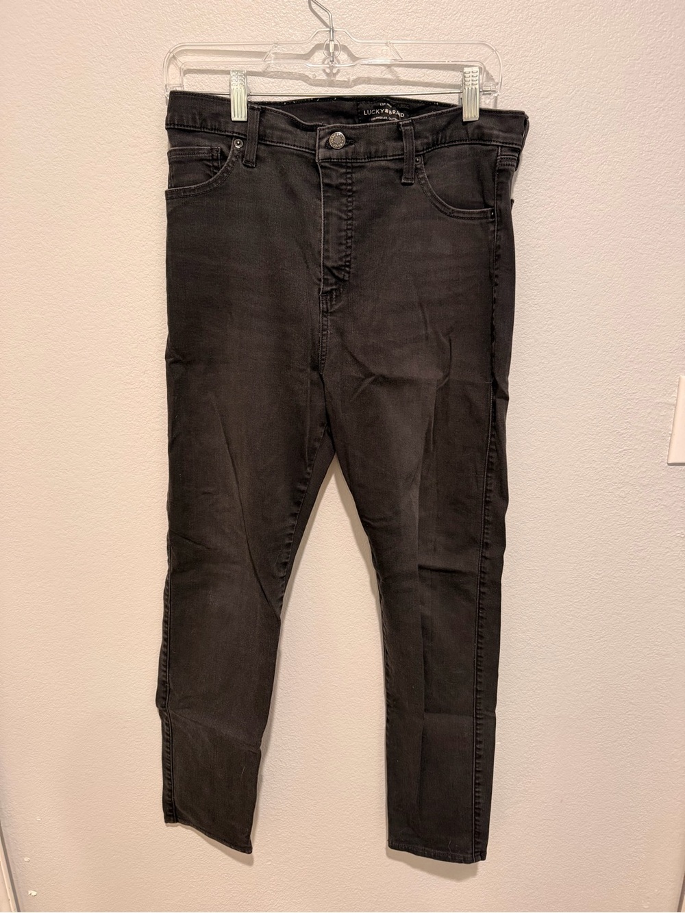 Lucky Brand Women’s Bridgette 12/31 Skinny Jeans in Black